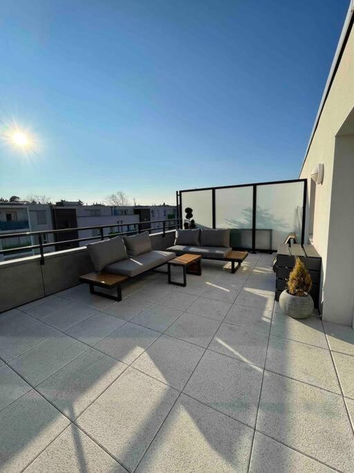 Appartement T2 Neuf - Grande Terrasse De 25M2 Saint-Priest  Zewnętrze zdjęcie