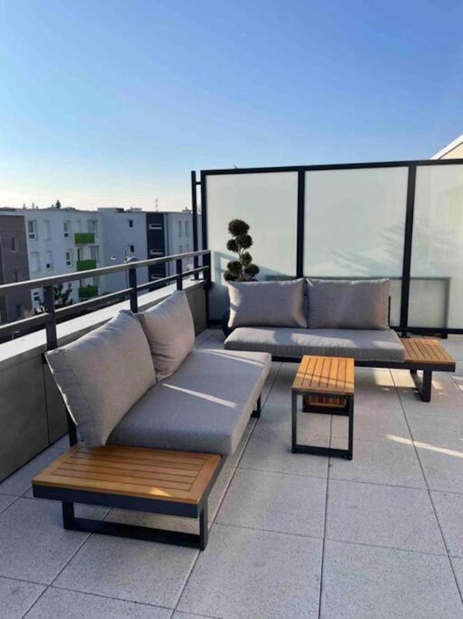 Appartement T2 Neuf - Grande Terrasse De 25M2 Saint-Priest  Zewnętrze zdjęcie
